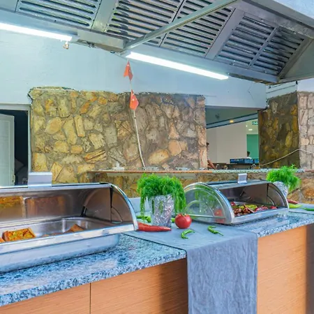 Szálloda Club Sun Paradise 4*