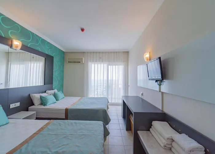 Club Sun Paradise Szálloda 4*