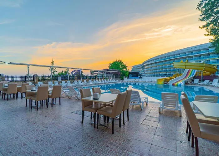 Club Sun Paradise Hotell 4*