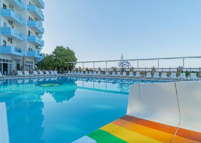 Hotel Club Sun Paradise 4*